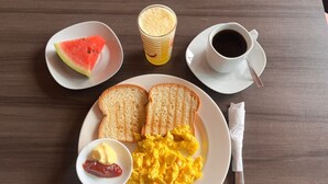 朝食スペース