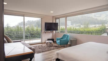 4 dormitorios, tabla de planchar con plancha, wifi y ropa de cama