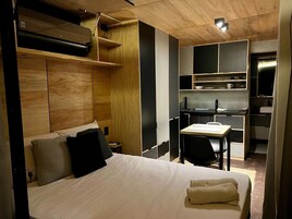 木屋 | 私人厨房 | 迷你冰箱、炉灶、厨具/餐具