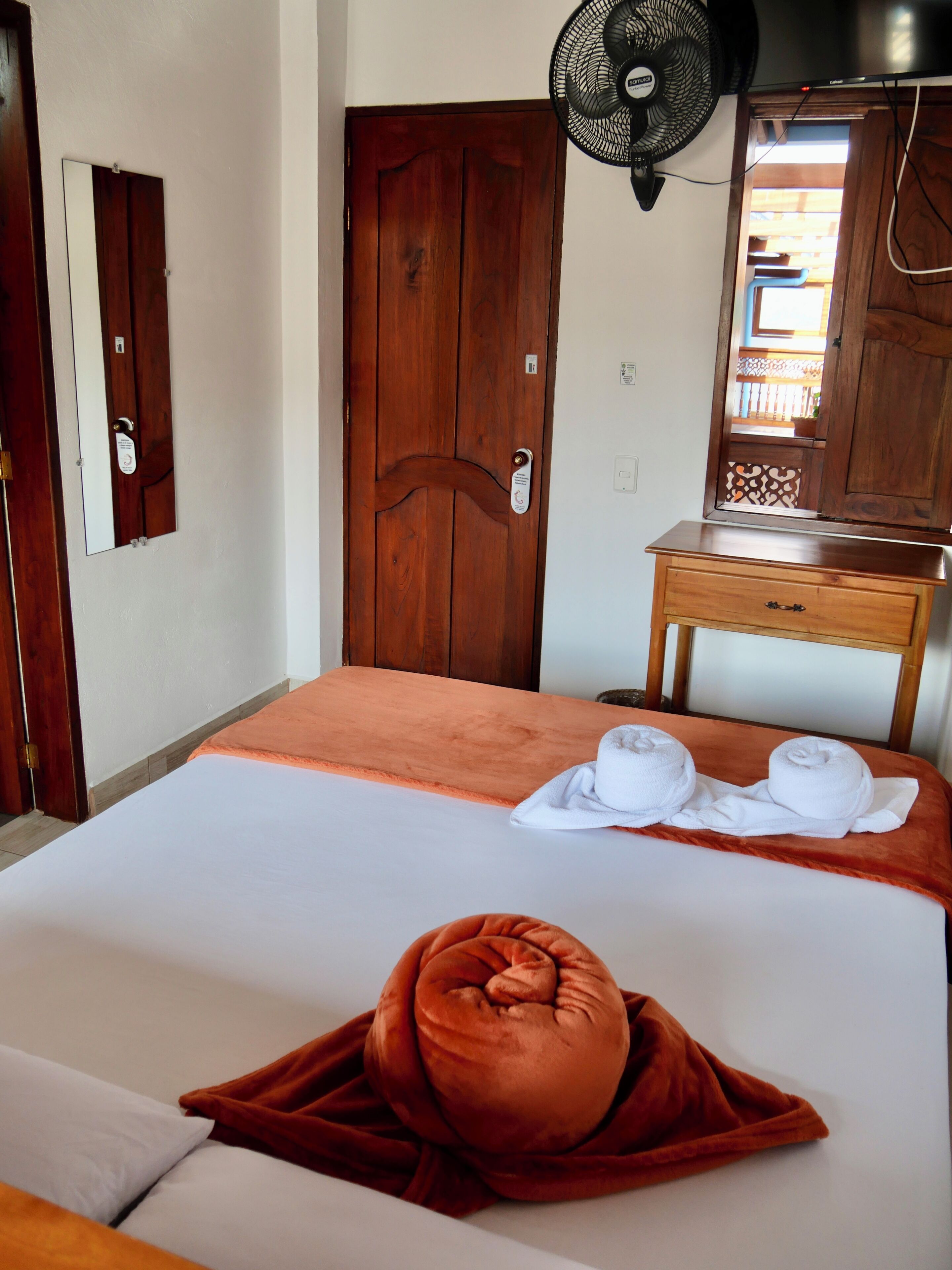 Basic Double Room, 1 Queen Bed, Non Smoking, Patio | Desk, free WiFi, bed sheets