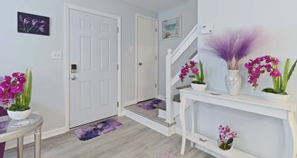 Myrtle Beach 2BR – Walk to Beach & Boardwalk