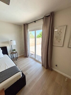 3 Schlafzimmer, Bügeleisen/Bügelbrett, WLAN, Bettwäsche