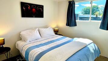 2 bedrooms, free WiFi, bed sheets