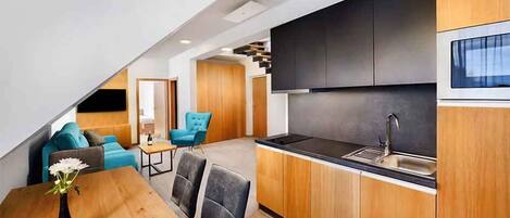 Fridge, microwave, cookware/dishes/utensils