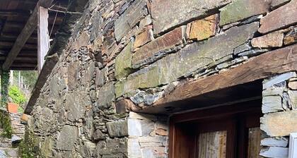 Schist House with Panoramic View in Serra da Lousã - Casa da Carolina