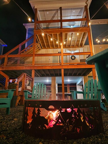 Charming Downtown Bryson City SkyLoft Studio 3 - Perfect for Couples