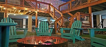Charming Downtown Bryson City SkyLoft Studio 4 - Perfect for Couples