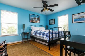 3 chambres, bureau, Wi-Fi, draps fournis