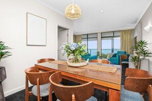 Dining - 3-Bedroom Resort-Style Water Views | King Beds, Pool, Balcony (Darwin City)