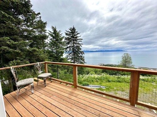 Paradise Suites Eagles Nest Apt C