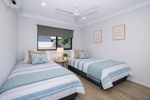 2 habitaciones, tabla de planchar con plancha y wifi gratis 