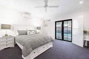 4 habitaciones, escritorio, tabla de planchar con plancha y wifi gratis 