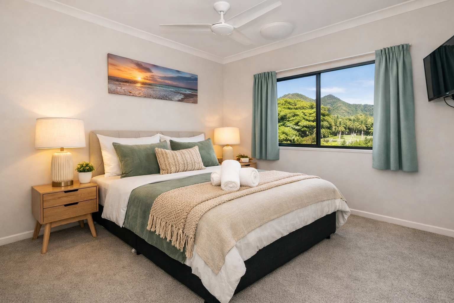 2 bedrooms, iron/ironing board, WiFi, bed sheets