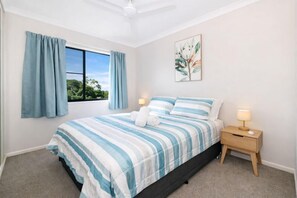 2 dormitorios, tabla de planchar con plancha, wifi y ropa de cama