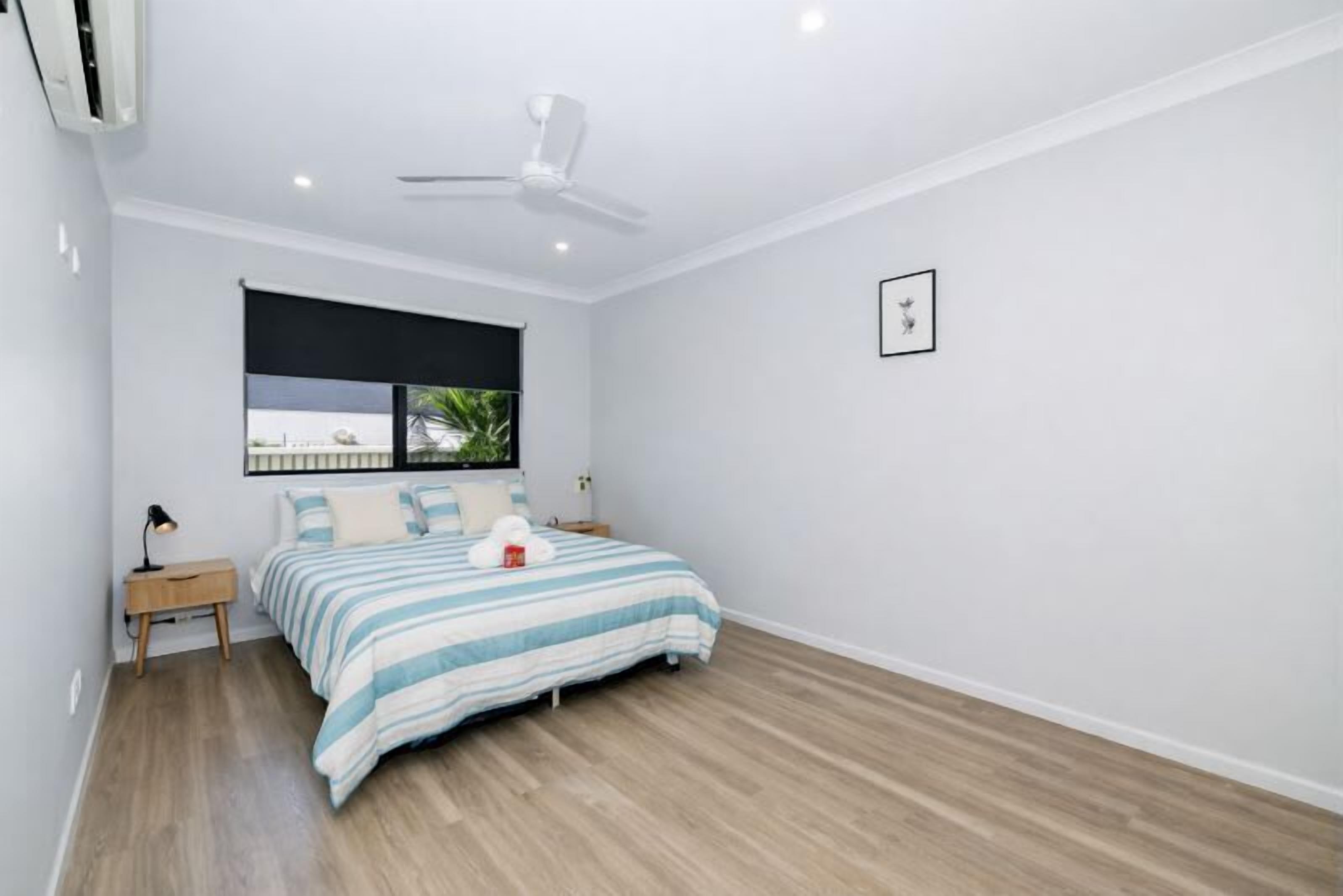 2 slaapkamers, een strijkplank/strijkijzer, wifi, beddengoed