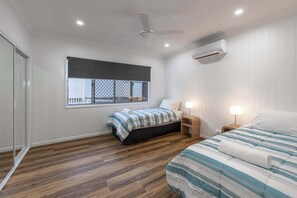 2 soverom, strykejern/-brett, wi-fi og sengetøy