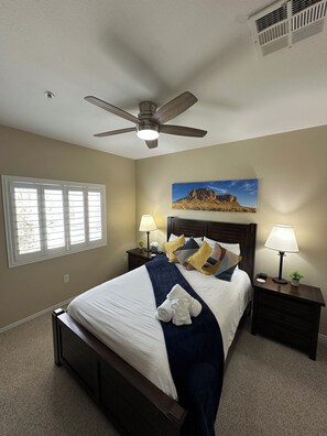 3 Schlafzimmer, Bügeleisen/Bügelbrett, WLAN, Bettwäsche