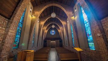 Pemandangan kota dari properti