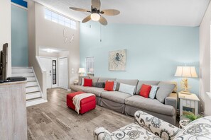 TV, stereo - Coastal Getaway – 4BR Retreat, Walk to Beach, Pet Friendly (Panama City Beach)