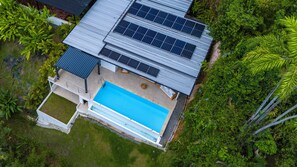 Exterior - Modern 3BR Villa w/ Pool – Perfect for Groups (Ojochal)