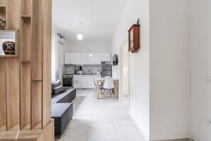 Apartment - Elegant Apartment Comfort in Shkod r s Heart (Shkodër)