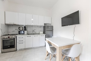Apartment | 1 bedroom - Elegant Apartment Comfort in Shkod r s Heart (Shkodër)