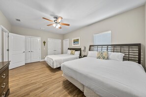 5 chambres, fer et planche à repasser, Wi-Fi gratuit, draps fournis