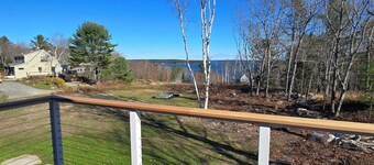 Round Pond Maine - Charming apartment for 4 with AC, WiFi and ocean view.