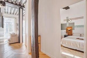 Strykejern/-brett, wi-fi og sengetøy