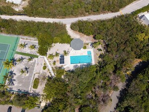 Exterior - Villa Emerald (The Bight Settlement)