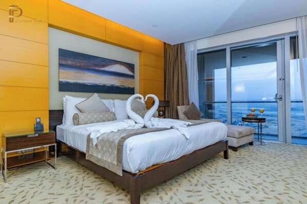 1 bedroom, in-room safe, iron/ironing board, free WiFi