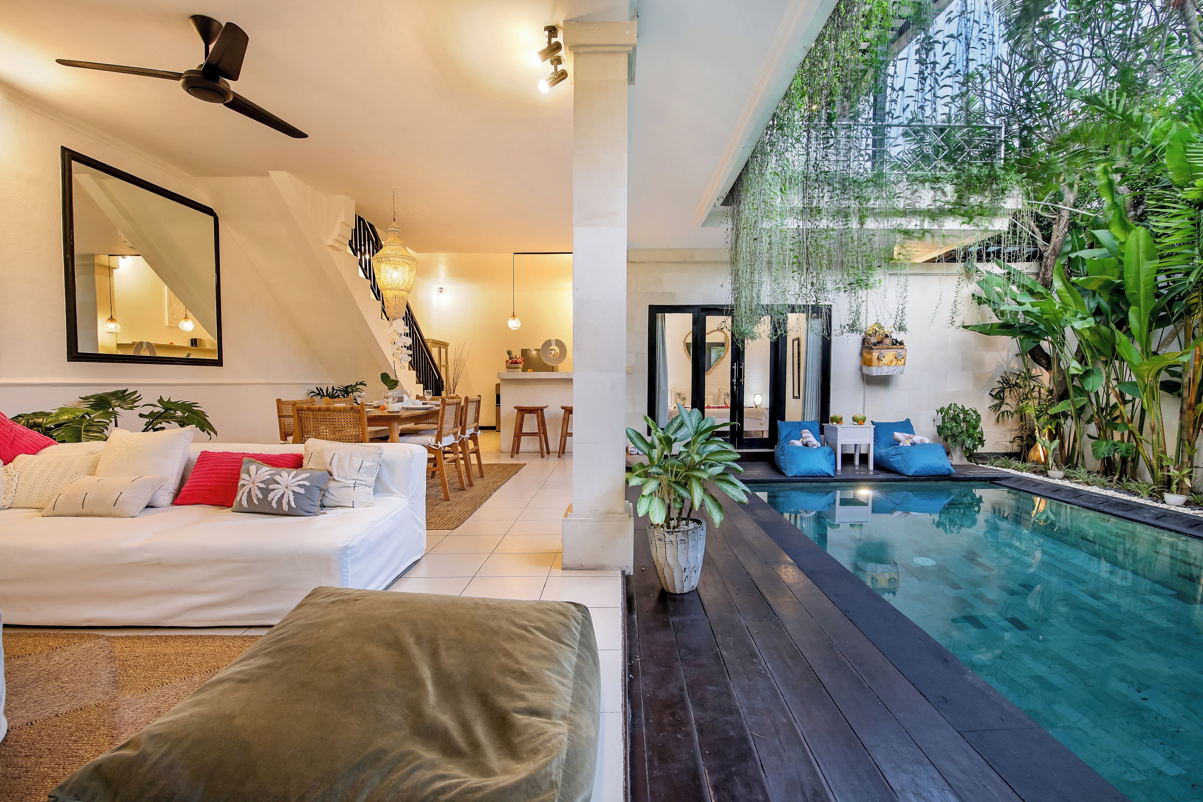 Vila luxo, piscina particular | Terraço/pátio