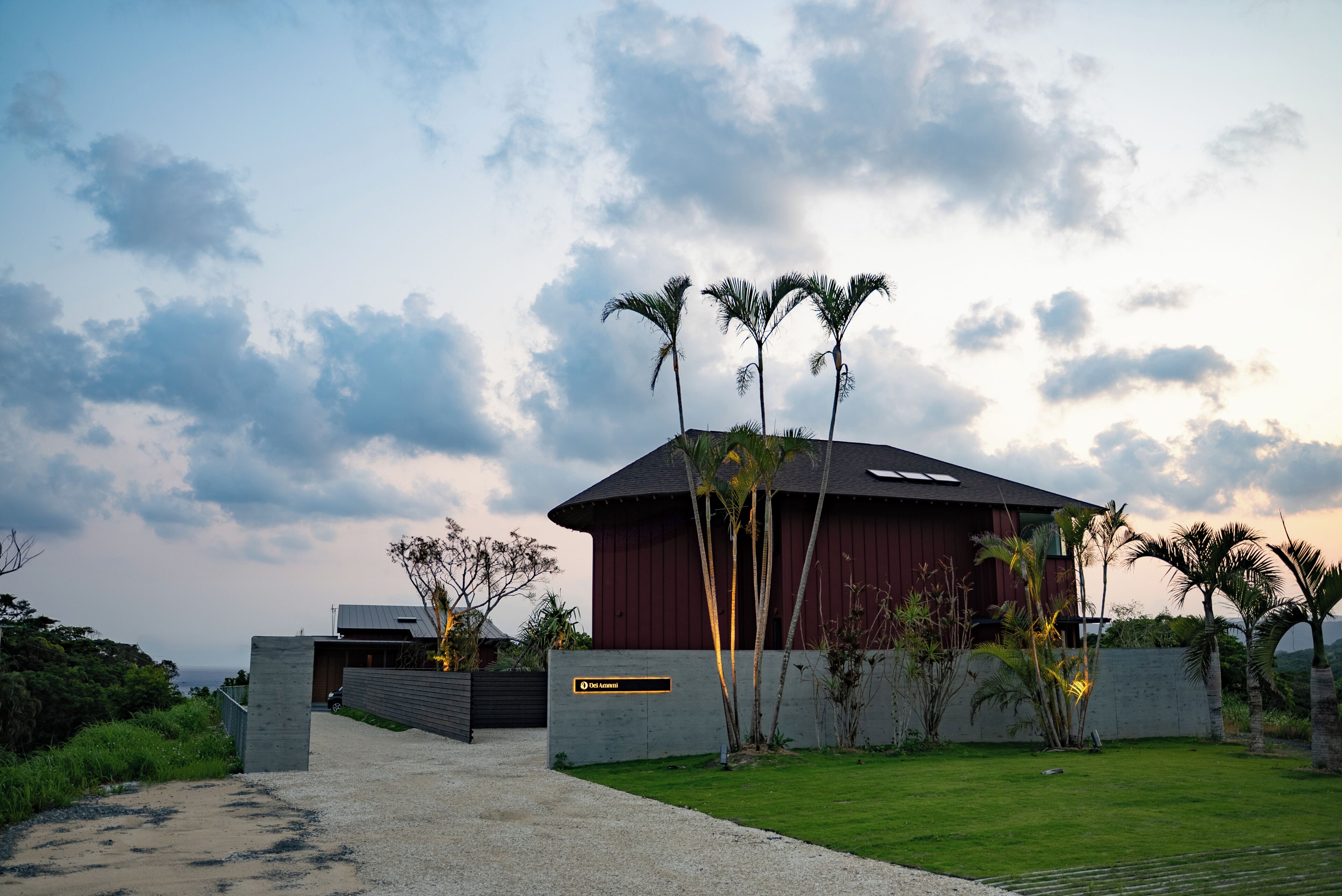 Building A, Non-Smoking(Each room is equipped with 1 semi-double and 1 single futon, up to 6 guests) | 2 bedrooms, free minibar items, iron/ironing board, free WiFi