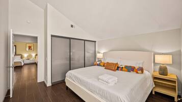 4 bedrooms, free WiFi, bed sheets