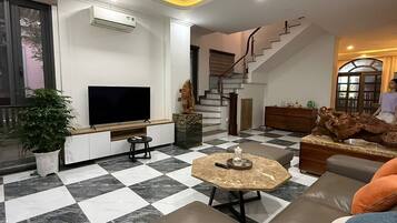 Villa – deluxe | Skrivebord, wi-fi (inkludert) og sengetøy