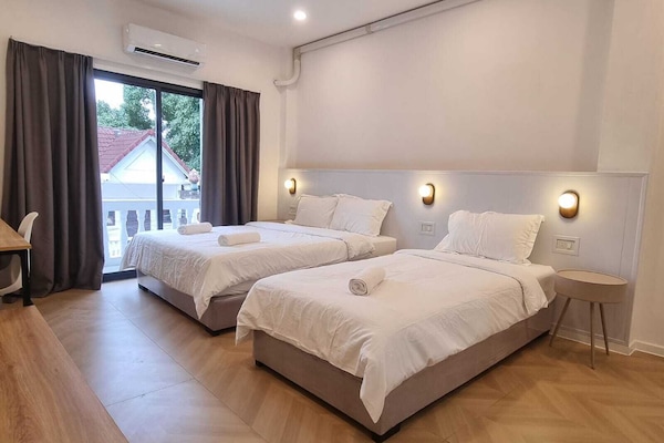 Wifi gratis y ropa de cama