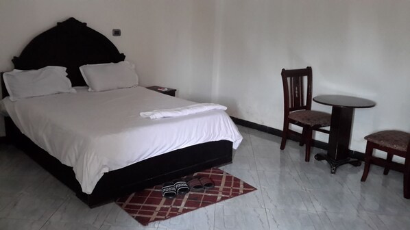 Single Room, City View