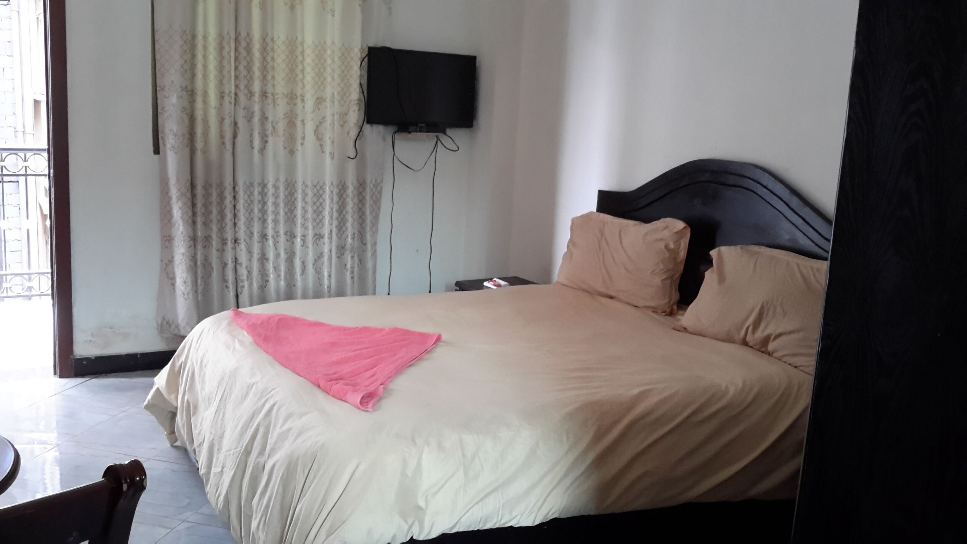 Single Room, City View | Laptop workspace, free WiFi