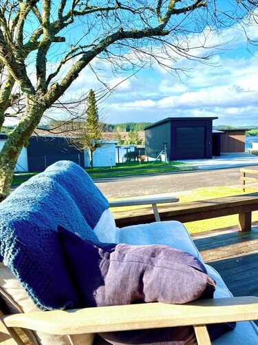 Classic Kiwi Bach - unplug from the world and relax.