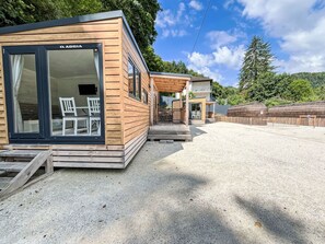 Terrace/patio - Tiny Haus Vierseenblick Nummer 1 by Interhome (Boppard)