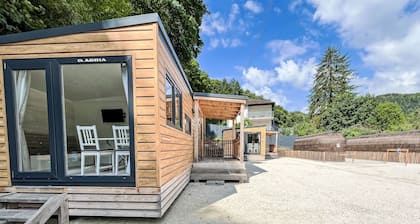 Tiny Haus Vierseenblick Nummer 1 by Interhome