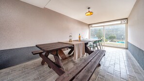 Perushuone, 2 makuuhuonetta (Haneul (New Building 2F/ BBQ)) | 1 makuuhuone, ilmainen Wi-Fi