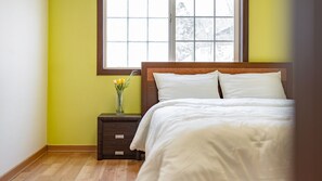 Basic-Zimmer, 2 Schlafzimmer (Dajeong Keum Tree (with Pet/BBQ))