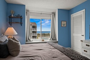 WiFi, bed sheets - The Blue Lagoon (North Myrtle Beach)