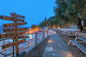Property grounds - Boutique Pool Apt. Balzi Rossi - Lucca 1, Ventimiglia, Italy (Ventimiglia)