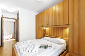 1 Schlafzimmer, WLAN, Bettwäsche