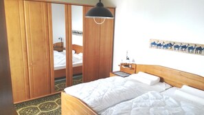 2 bedrooms, free WiFi