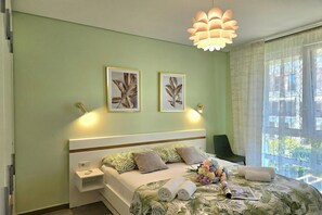 2 bedrooms, iron/ironing board, free WiFi, bed sheets