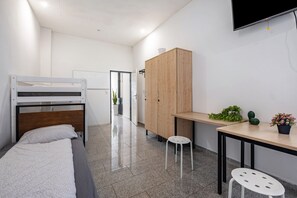 3 habitaciones, wifi gratis y ropa de cama 