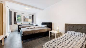 2 bedrooms, free WiFi, bed sheets